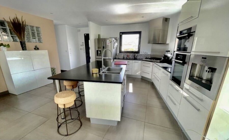 Maison à vendre à Tresserre — Vue mer — photo 13