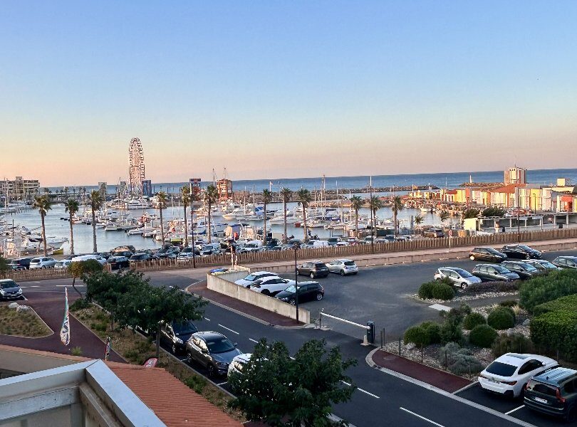 Appartement à vendre à Le barcares — Vue mer — photo 1