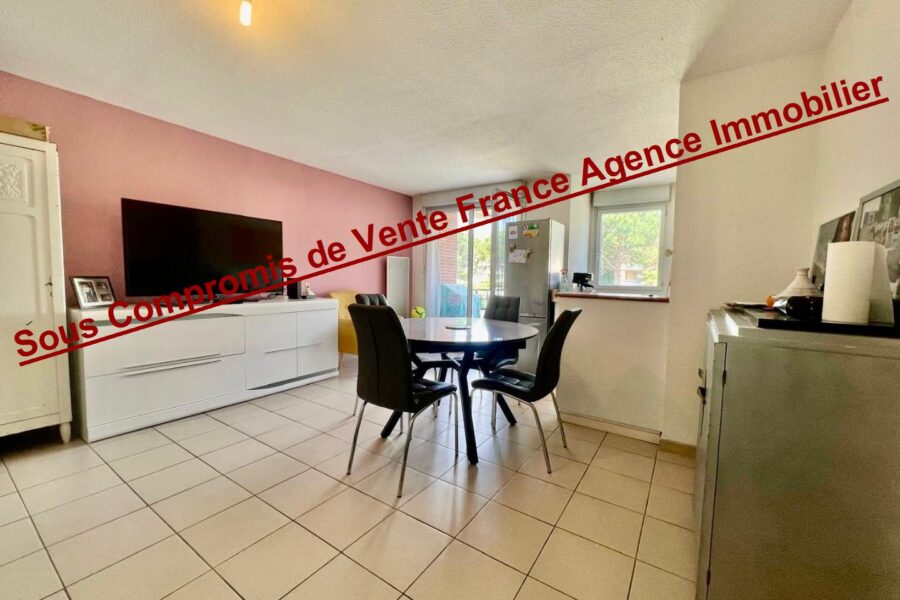 Appartement à vendre à Saint esteve — Vue parc & jardin — photo 3