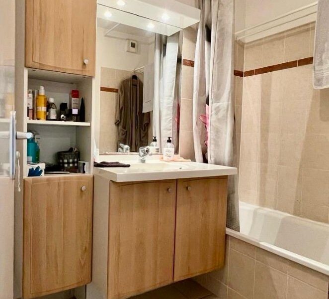 Appartement à vendre à Saint esteve — Vue parc & jardin — photo 8