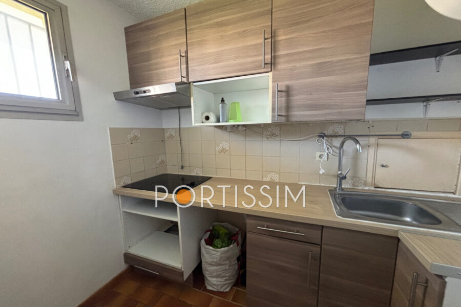 Appartement à vendre à Saint-laurent-du-var — Vue sur la ville — photo 6
