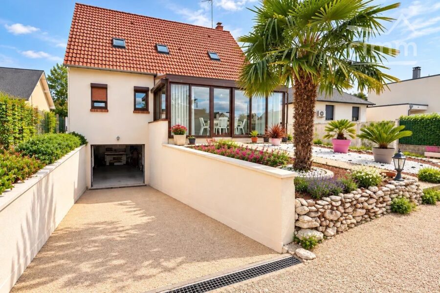 Maison à vendre à Vineuil — Vue parc & jardin — photo 15