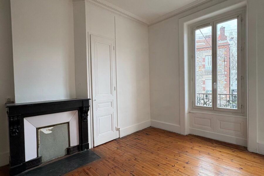 Appartement à louer à Saint-Étienne — Vue sur la ville — photo 18