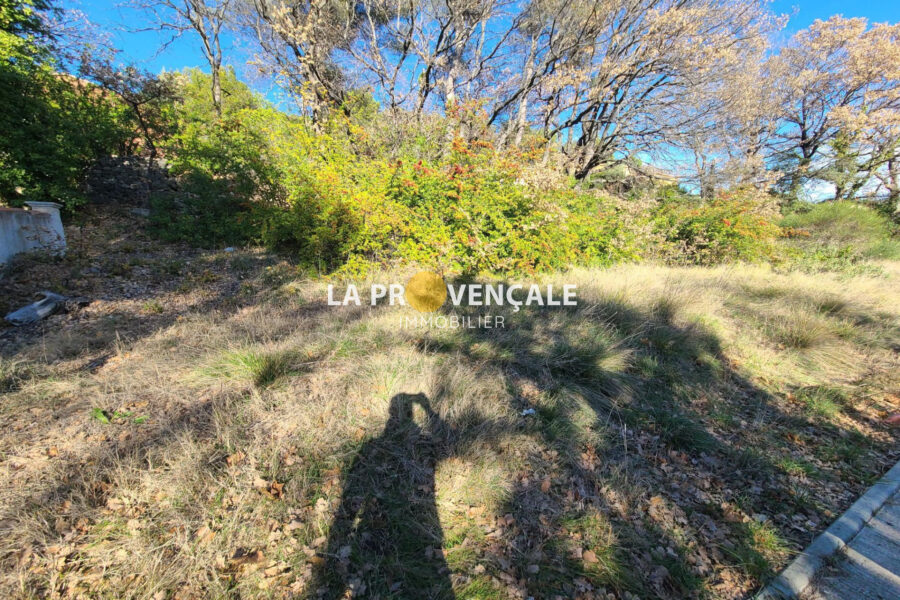 Terrain à vendre à Puyloubier — Vue dégagée — photo 10