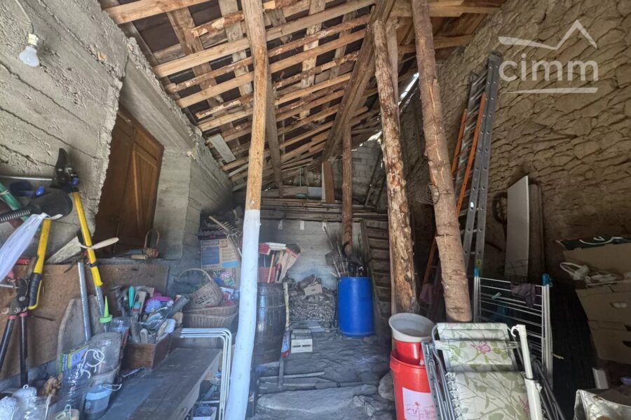 Maison à vendre à Thiolières — Vue montagne — photo 20