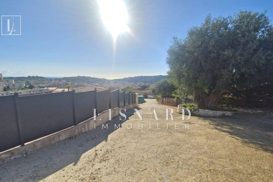 Maison à vendre à Vallauris — Vue sur la ville — photo 15