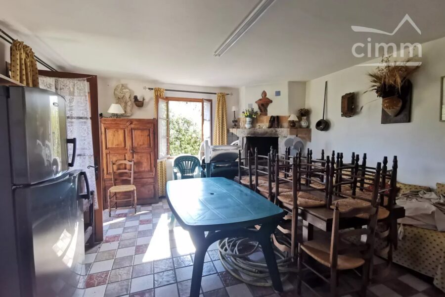 Maison à vendre à Lablachère — Vue montagne — photo 5