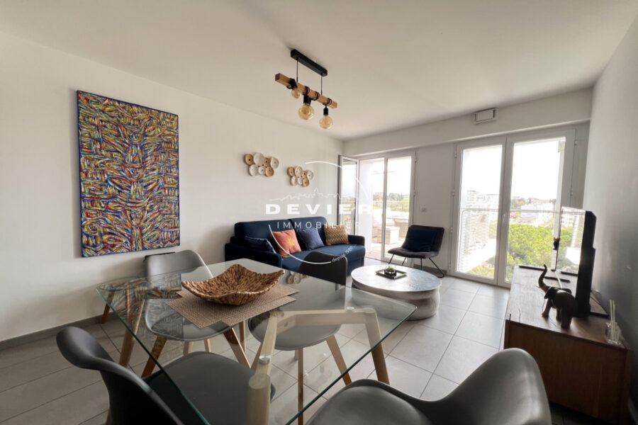 Appartement à vendre à Montpellier — Vue sur la ville — photo 2