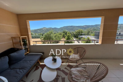 Appartement à louer à Pégomas