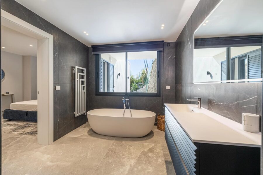 Maison à vendre à Èze — Vue mer — photo 12