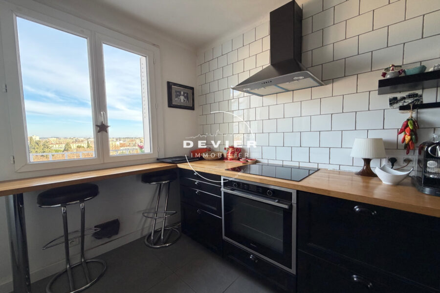 Appartement à vendre à Montpellier — Vue sur la ville — photo 1