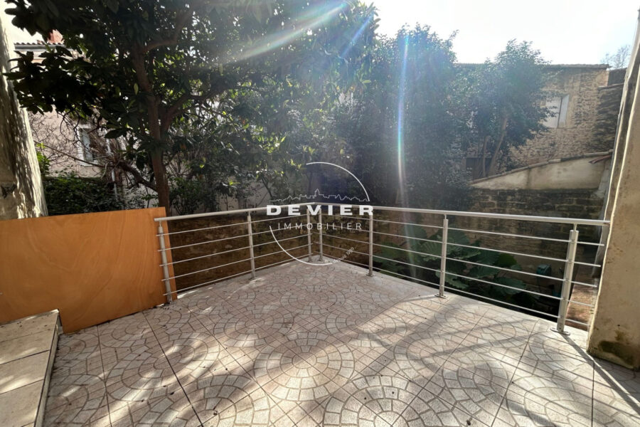 Appartement à vendre à Montpellier — Vue parc & jardin — photo 1