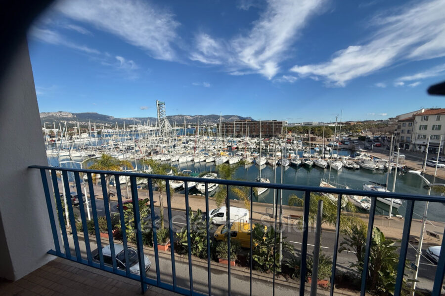 Appartement à vendre à La seyne-sur-mer — Vue marina & port — photo 1