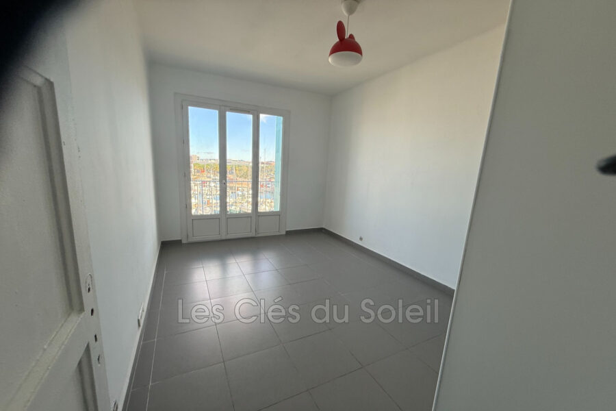 Appartement à vendre à La seyne-sur-mer — Vue marina & port — photo 8
