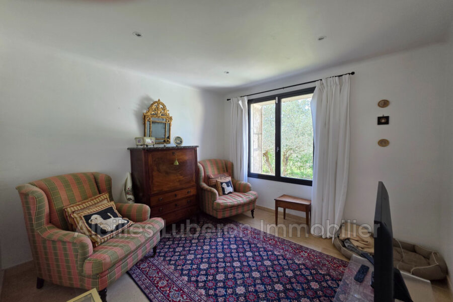 Maison à vendre à Eygalières — Vue montagne — photo 11