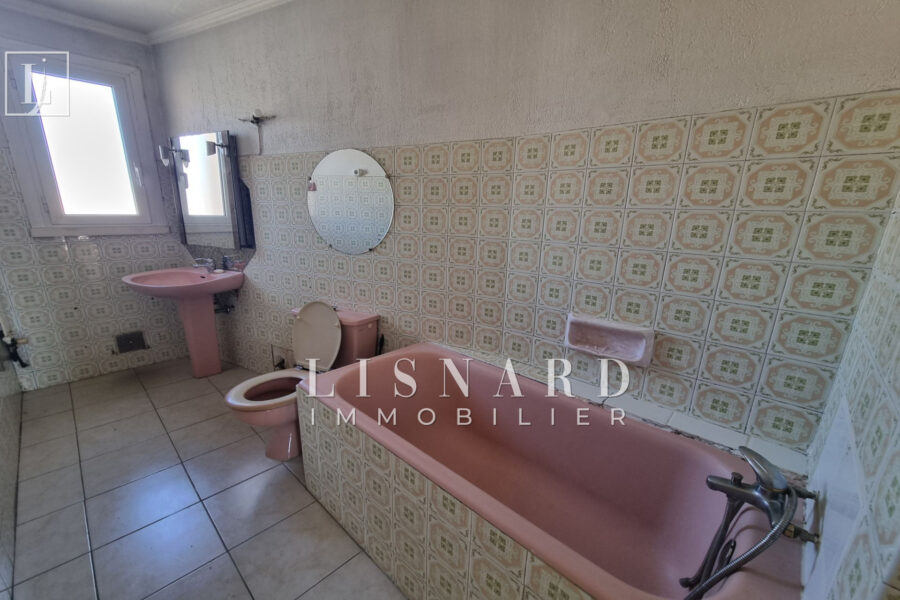 Appartement à vendre à Vallauris — Vue sur la ville — photo 9