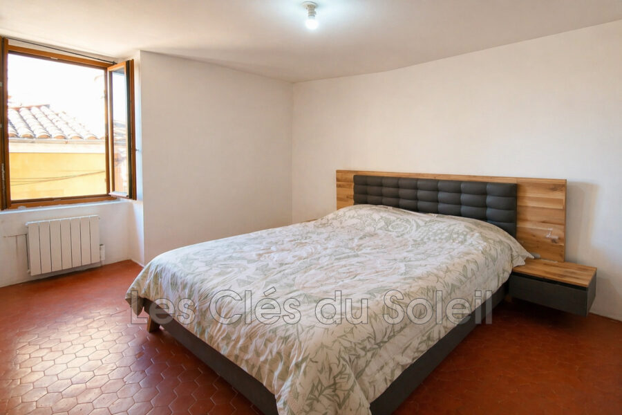 Maison à vendre à Brignoles — Vue sur la ville — photo 5