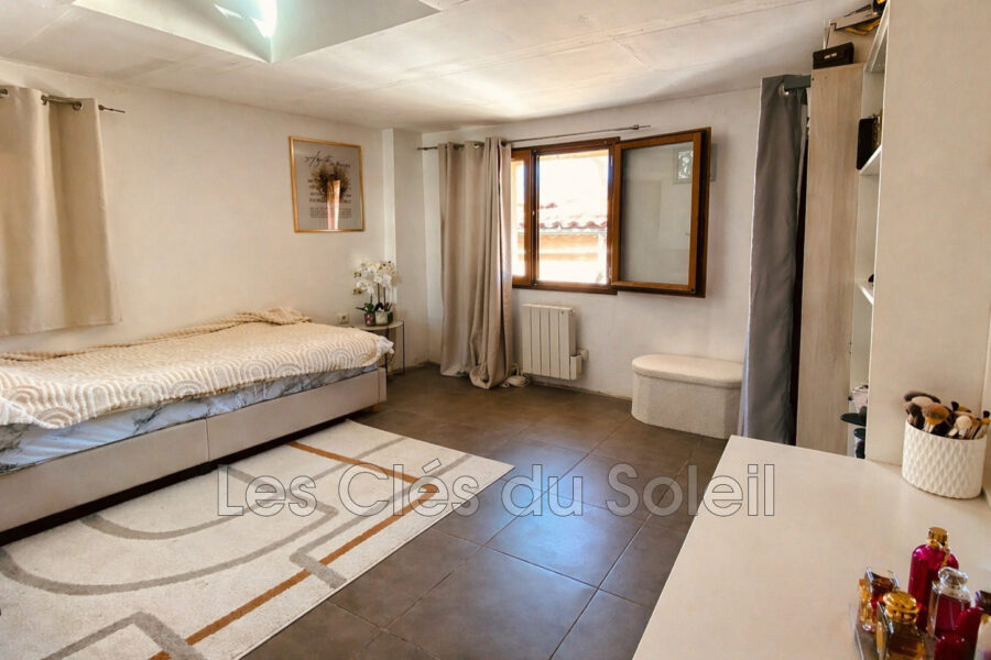 Maison à vendre à Brignoles — Vue sur la ville — photo 8