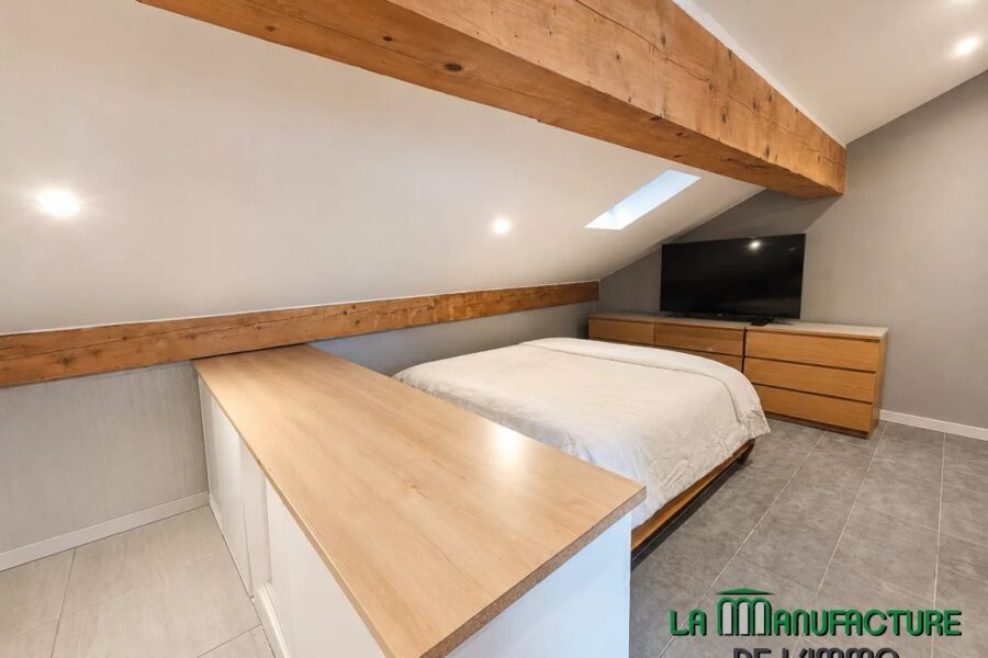 Maison à vendre à La ricamarie — Vue montagne — photo 10