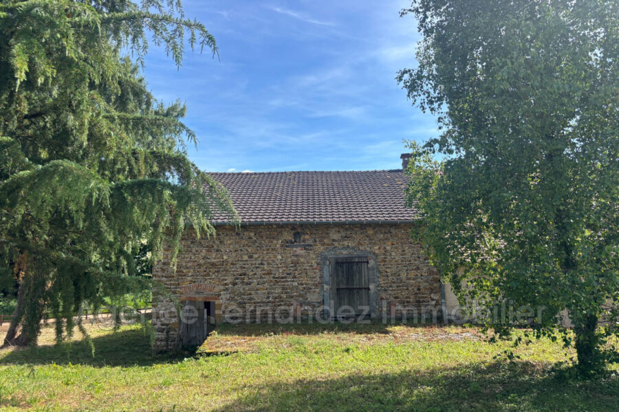 Maison à vendre à Semur-en-brionnais — Vue nature — photo 4