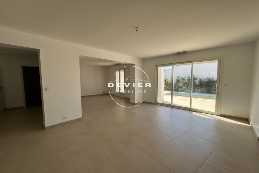 Maison à vendre à Le cailar — Vue parc & jardin — photo 4