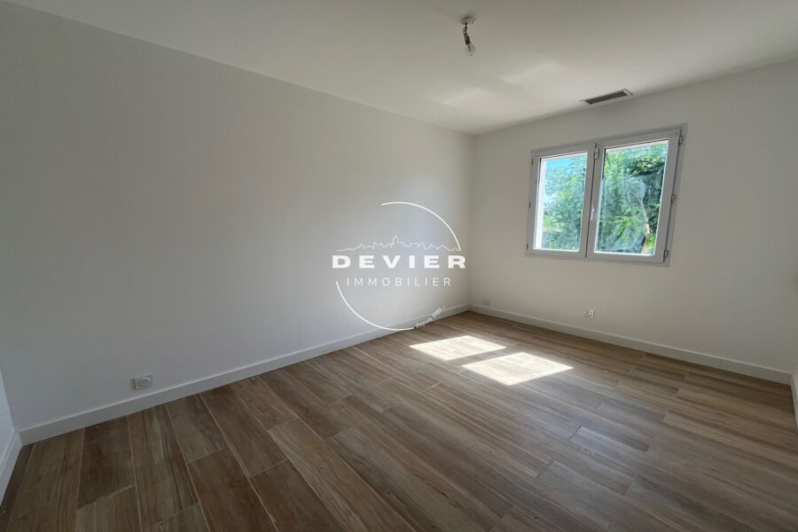 Maison à vendre à Le cailar — Vue parc & jardin — photo 8