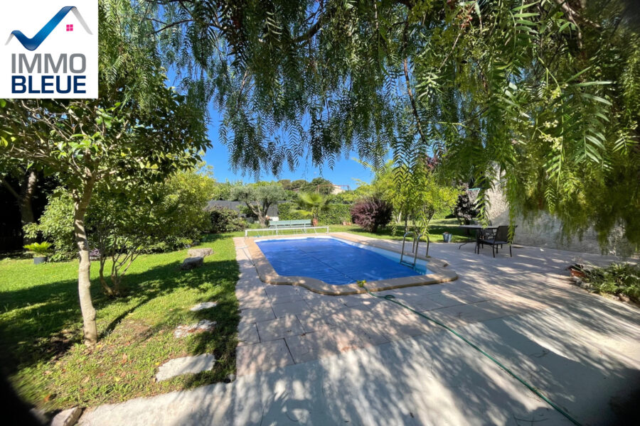 Maison à vendre à Châteauneuf-les-martigues — Vue parc & jardin — photo 10
