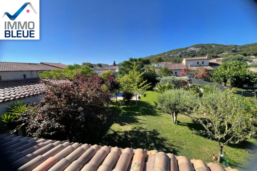 Maison à vendre à Châteauneuf-les-martigues — Vue parc & jardin — photo 13