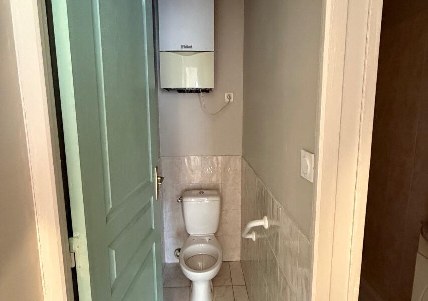 Appartement à louer à Marcigny — Vue sur la ville — photo 14