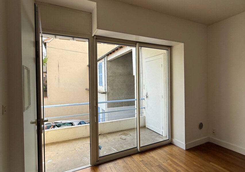 Appartement à louer à Marcigny — Vue sur la ville — photo 10