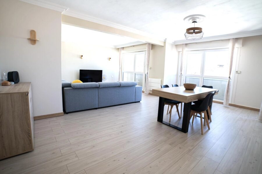 Appartement à vendre à Saint-Étienne — Vue sur la ville — photo 3
