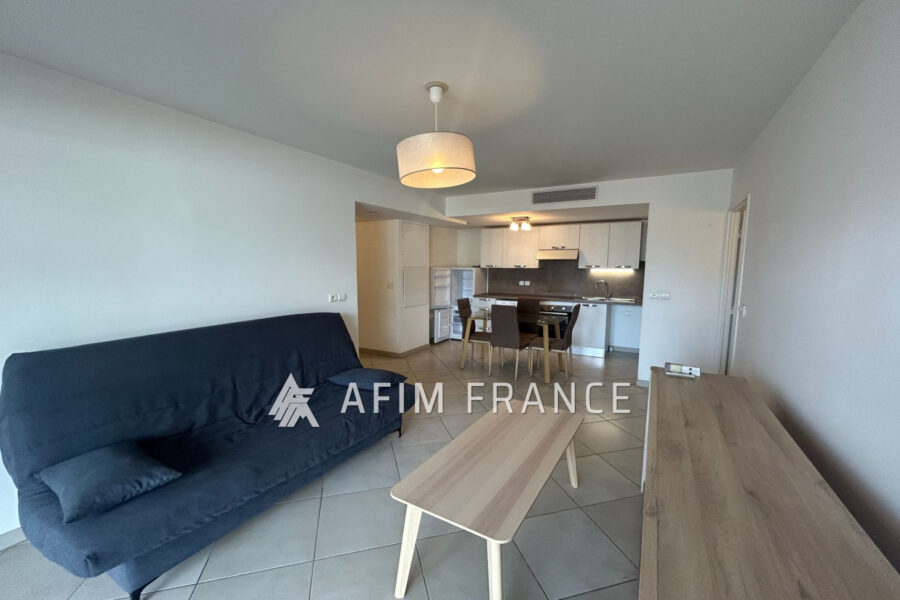 Appartement à louer à Menton — Vue sur la ville — photo 3
