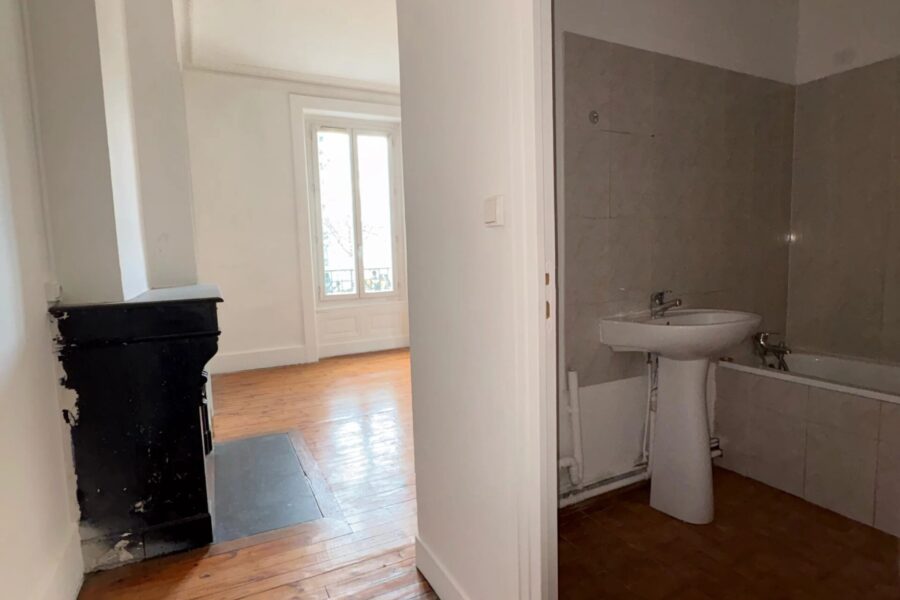 Appartement à louer à Saint-Étienne — Vue sur la ville — photo 19