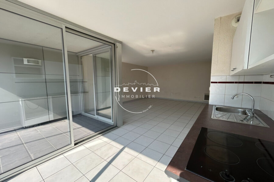 Appartement à vendre à Montpellier — Vue sur la ville — photo 2