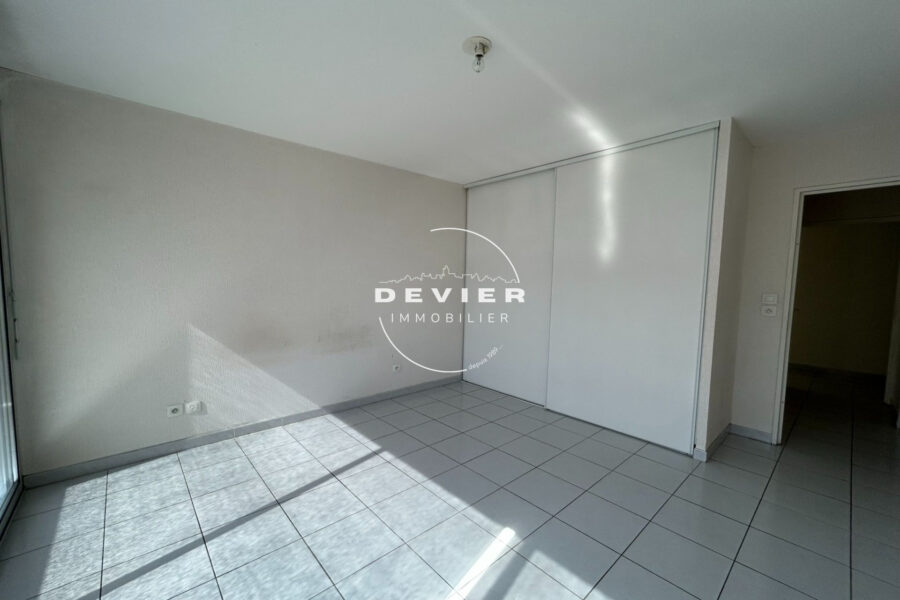 Appartement à vendre à Montpellier — Vue sur la ville — photo 8