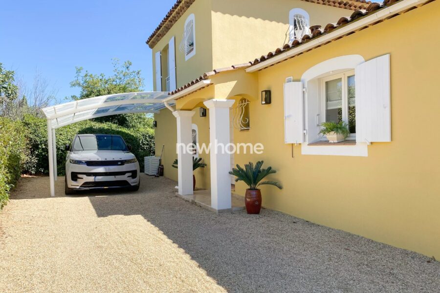 Maison à vendre à Salernes — Vue montagne — photo 10