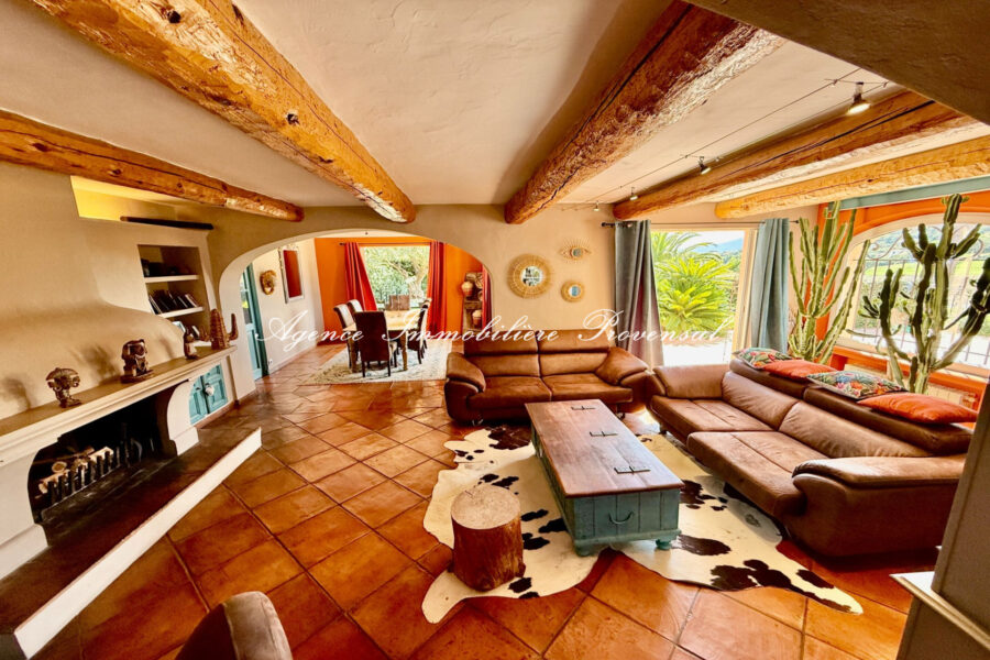 Maison à vendre à Sainte-maxime — Vue nature — photo 12