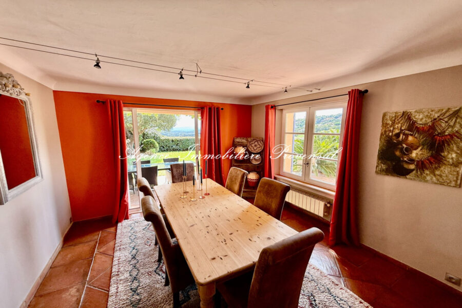 Maison à vendre à Sainte-maxime — Vue nature — photo 14