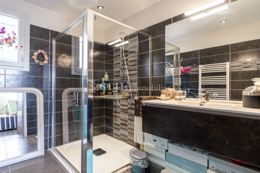 Appartement à vendre à Sainte-maxime — Vue mer — photo 11