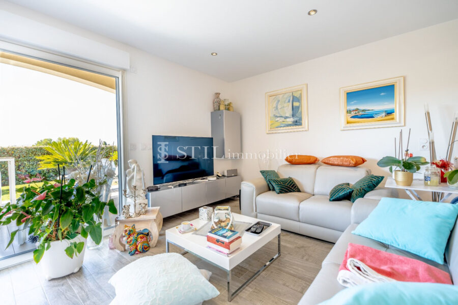Appartement à vendre à Sainte-maxime — Vue mer — photo 7