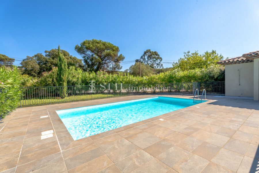 Appartement à vendre à Sainte-maxime — Vue mer — photo 2