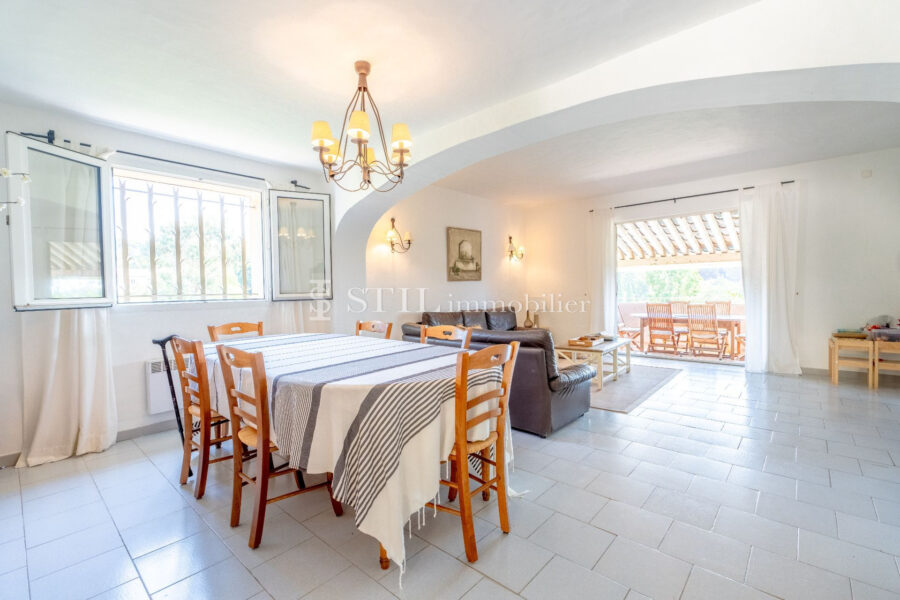 Maison à vendre à Sainte-maxime — Vue mer — photo 4