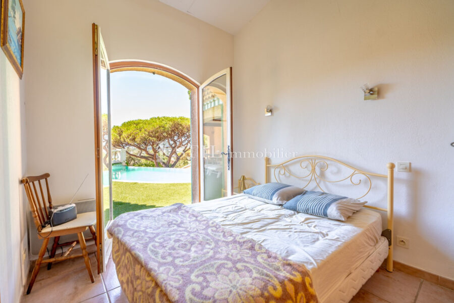 Maison à vendre à Sainte-maxime — Vue mer — photo 8