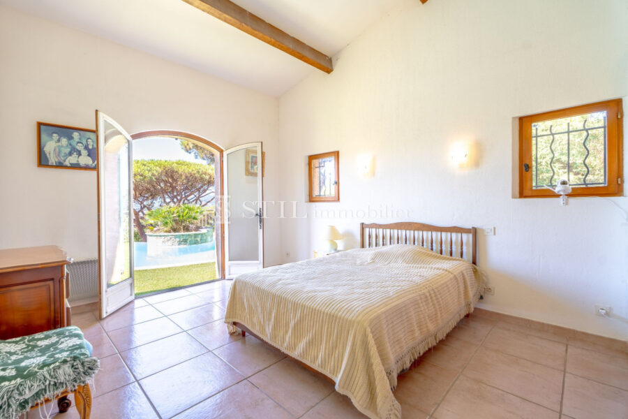 Maison à vendre à Sainte-maxime — Vue mer — photo 10