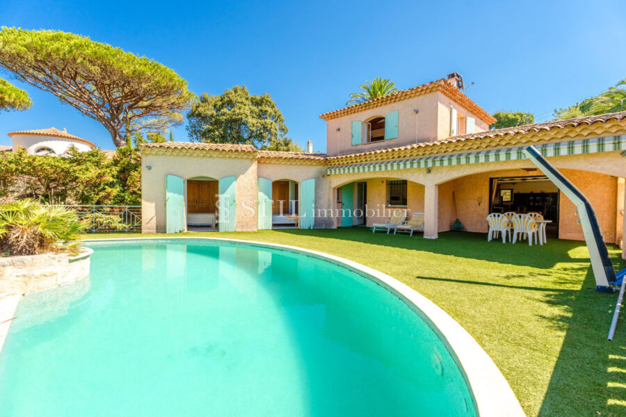 Maison à vendre à Sainte-maxime — Vue mer — photo 2