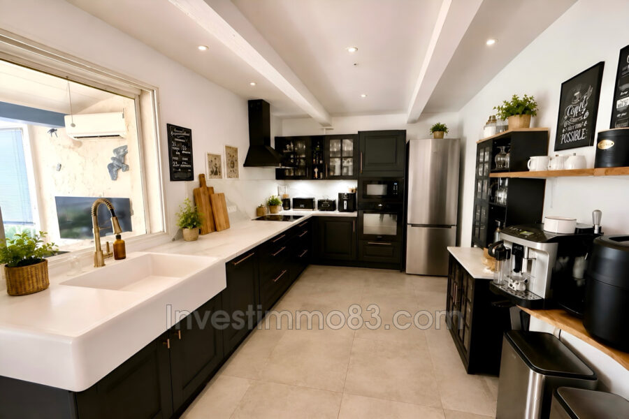 Maison à vendre à Tourves — Vue parc & jardin — photo 5