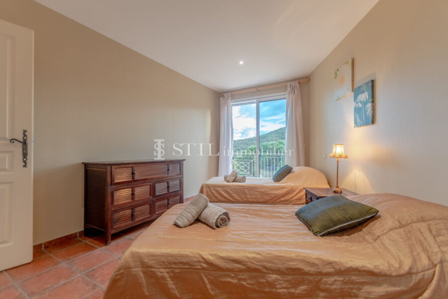 Appartement à vendre à Sainte-maxime — Vue nature — photo 5