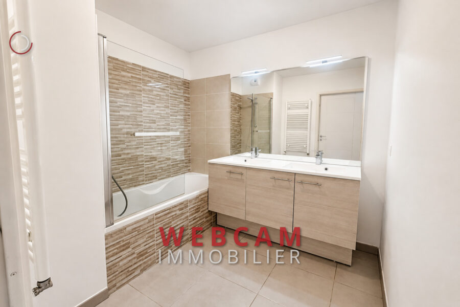 Appartement à vendre à Le cannet — Vue sur la ville — photo 9