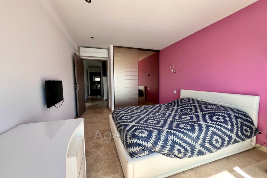 Maison à vendre à Nice — Vue sur la ville — photo 16