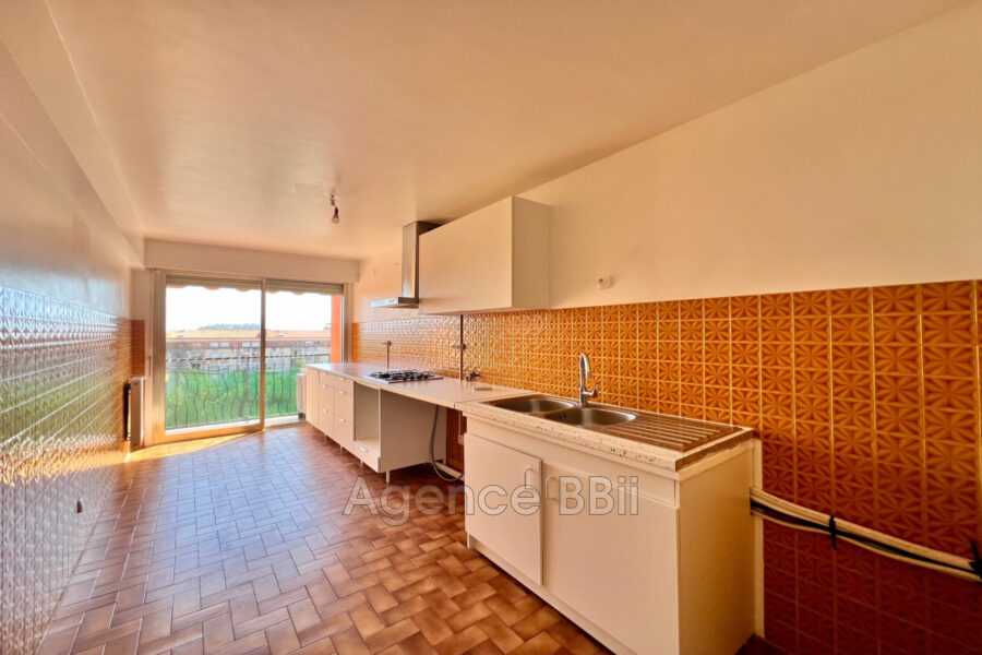 Appartement à vendre à Nice — Vue sur la ville — photo 6